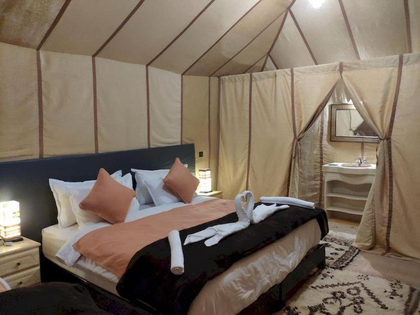 Blue Sky Luxury Camp Hotel Merzouga Exterior foto