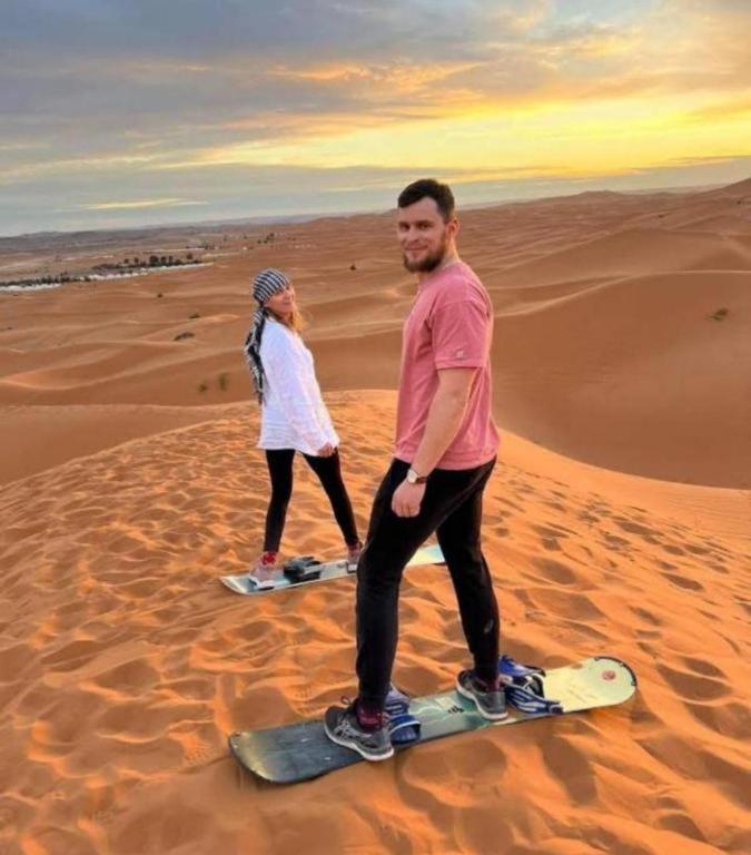 Blue Sky Luxury Camp Hotel Merzouga Exterior foto